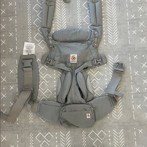 Ergobaby 360 Gray Carrier
